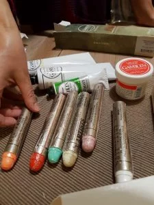 Read more about the article Markal Artists Paintstiks